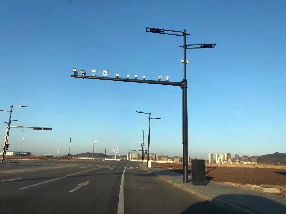 邹城市黑龙江佳木斯综合路灯杆项目